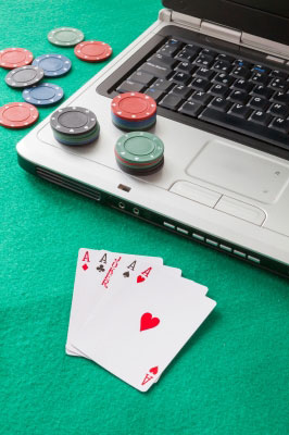 Online Poker | Foto: andongob, FreeDigitalPhotos.net